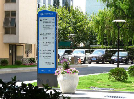 温岭哪些因素影响宣传栏的制作？